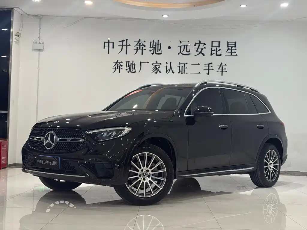 Mercedes-Benz GLC 2023