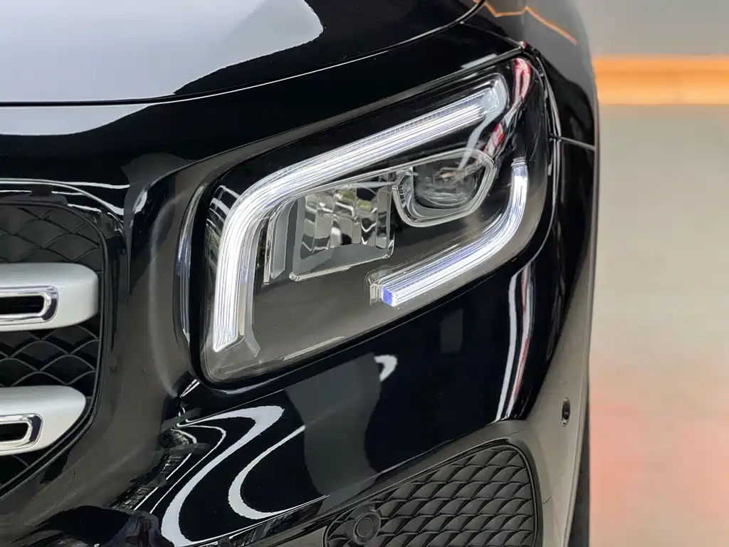 Mercedes-Benz GLB 2022 — фото 16