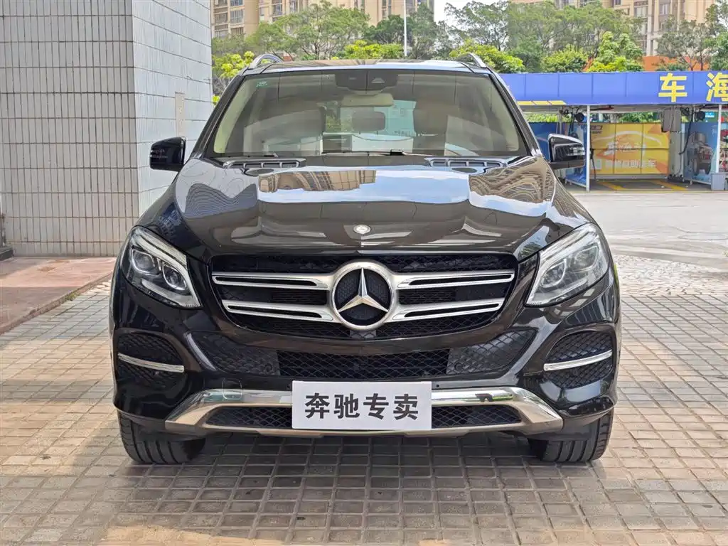 Mercedes-Benz GLE 2016 — фото 2