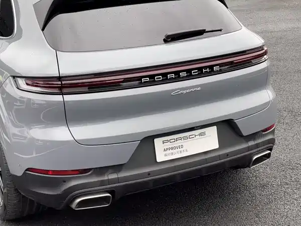 Porsche Cayenne 2024