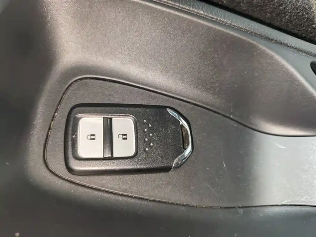 Honda Fit 2024 — фото 9