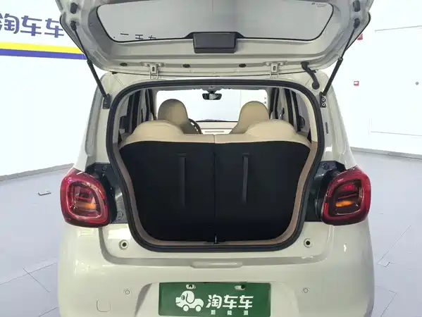 Wuling Hongguang MINIEV 2025