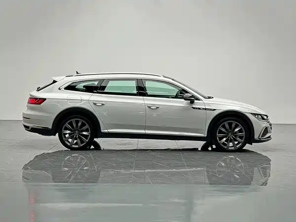 Volkswagen CC 2024