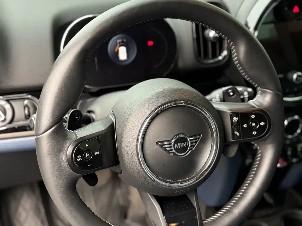 MINI Countryman 2022 — фото 9