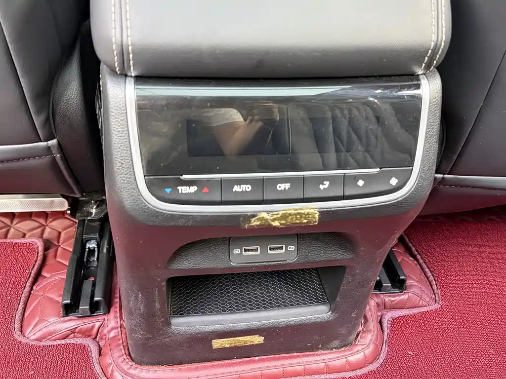 GAC Motor Trumpchi GS8 2023 — фото 7