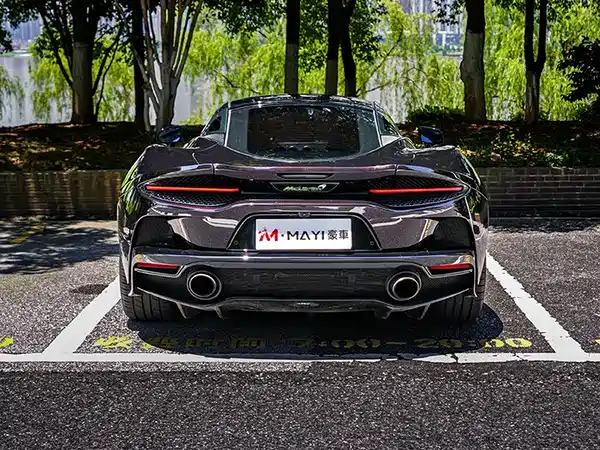 McLaren GT 2021