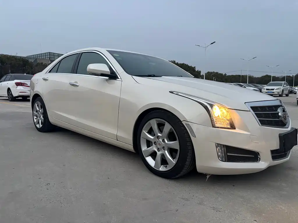 Cadillac ATS 2015 — фото 2