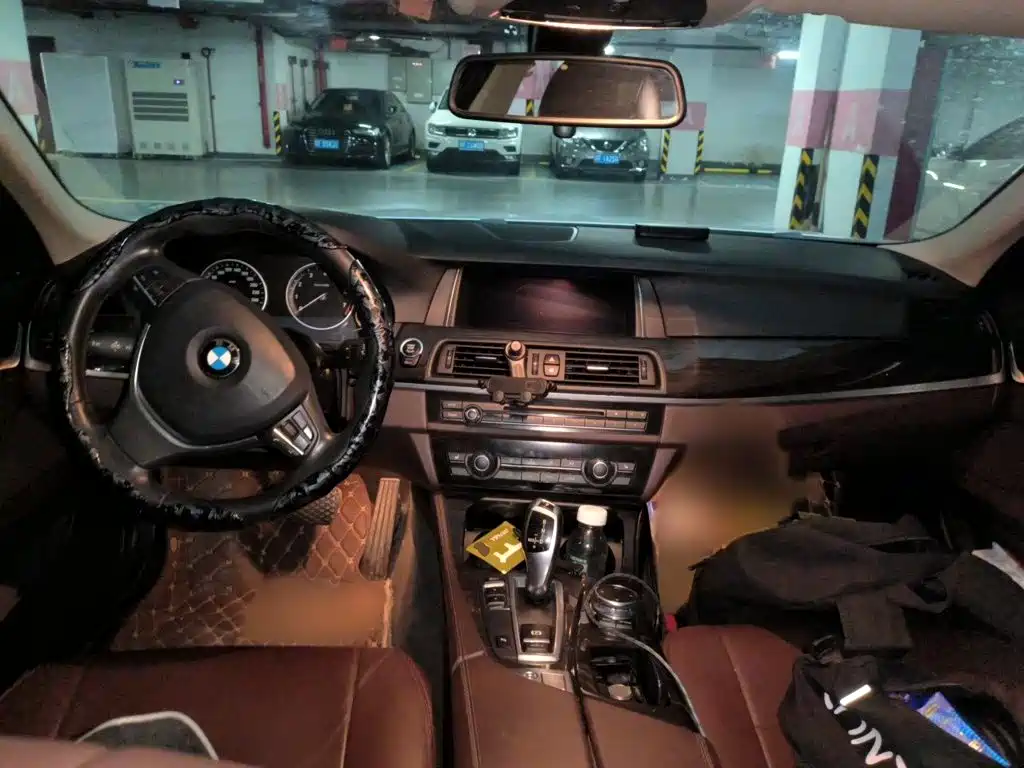 BMW 5 Series 2016 — фото 13