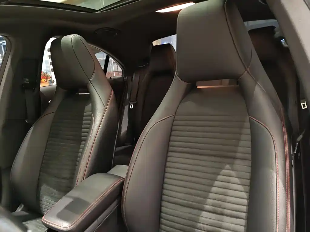 Mercedes-Benz CLA 2017 — фото 17