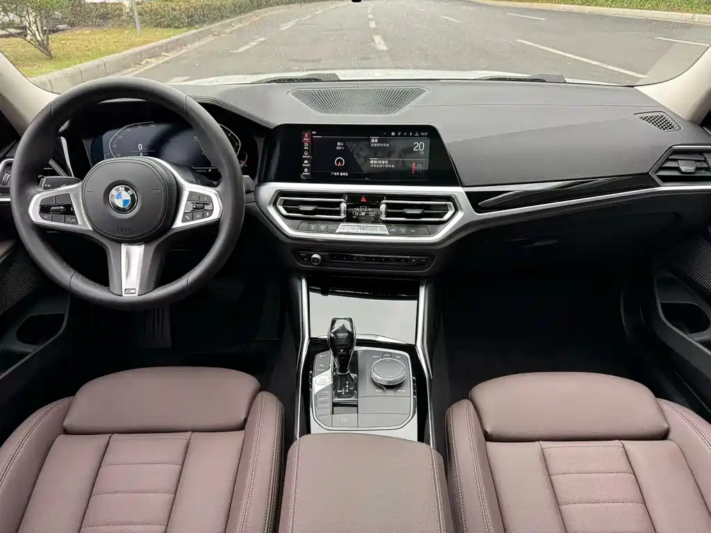 BMW 3 Series 2020 — фото 10