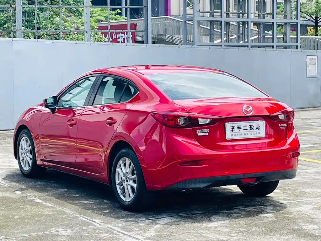 Mazda 3 Axela 2014 — фото 11