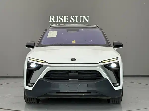 NIO ES8 2020