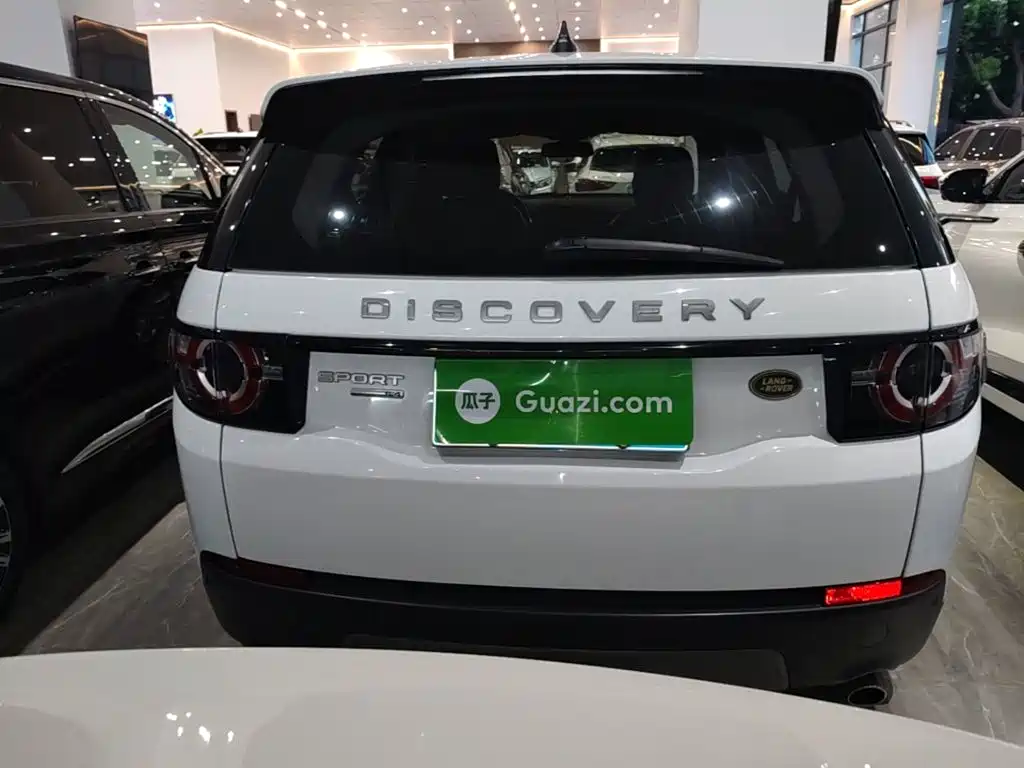 Land Rover Discovery Sport 2017 — фото 6