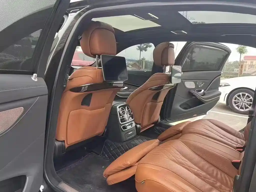 Mercedes-Benz Maybach S-Class 2020