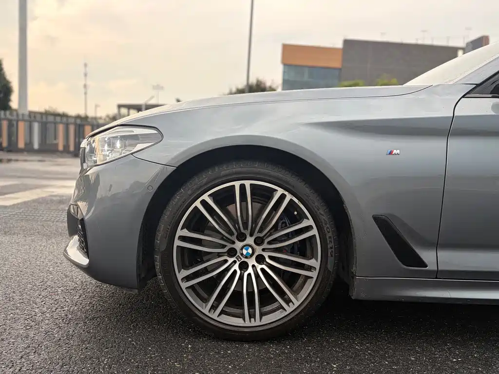 BMW 5 Series 2018
