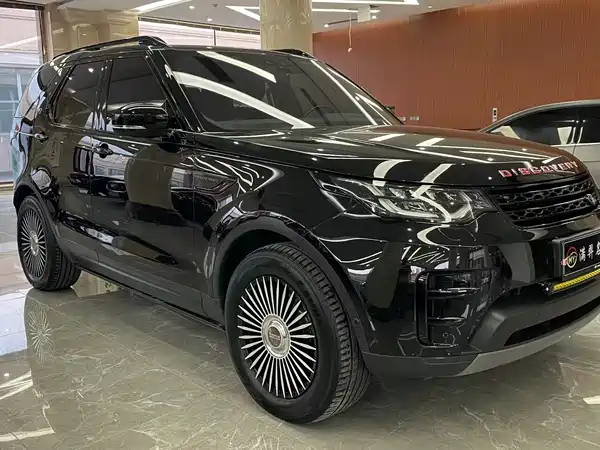Land Rover Discovery 2021