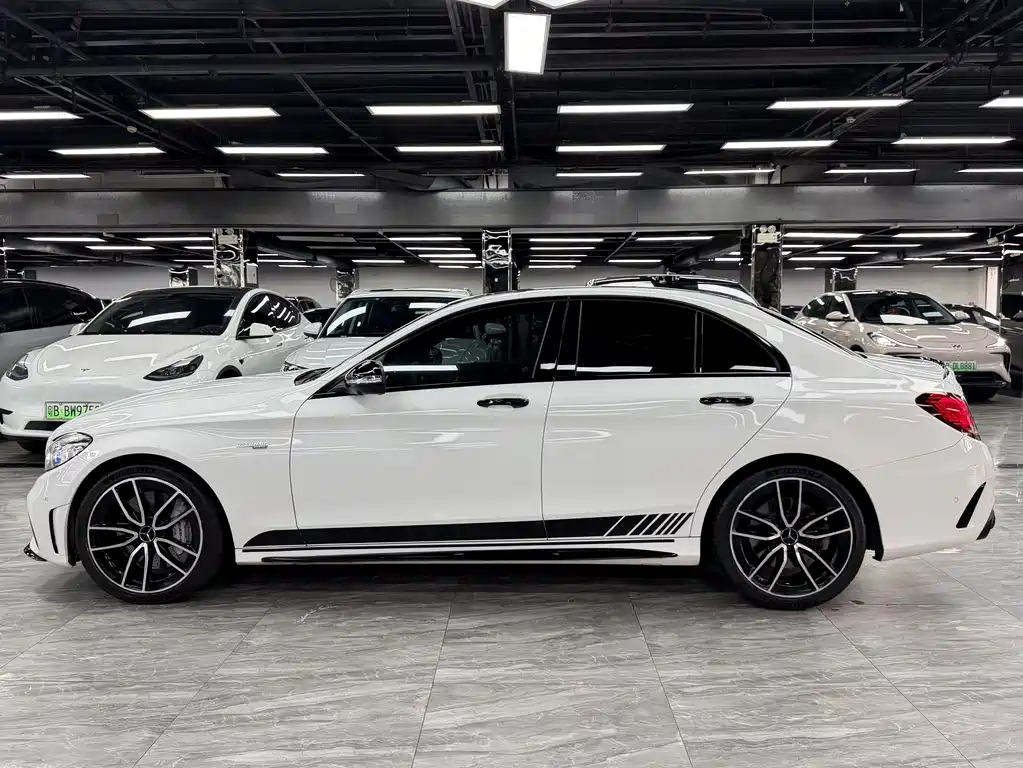 Mercedes-Benz C-Class AMG 2019 — фото 4