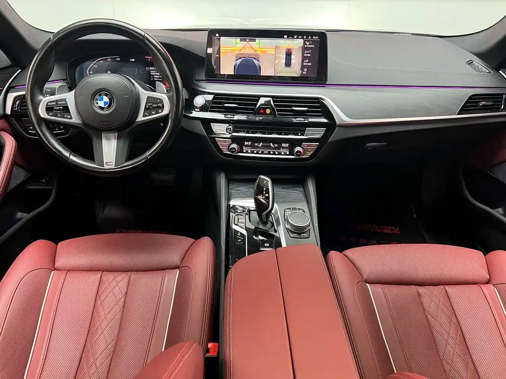 BMW 5 Series 2022 — фото 12