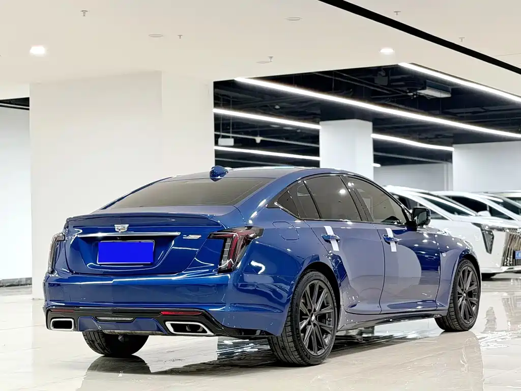 Cadillac CT5 2020 — фото 9