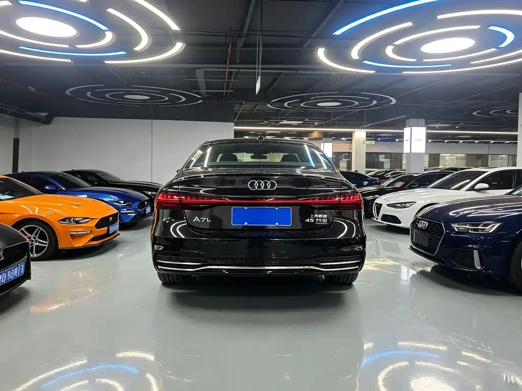 Audi A7L 2022 — фото 15