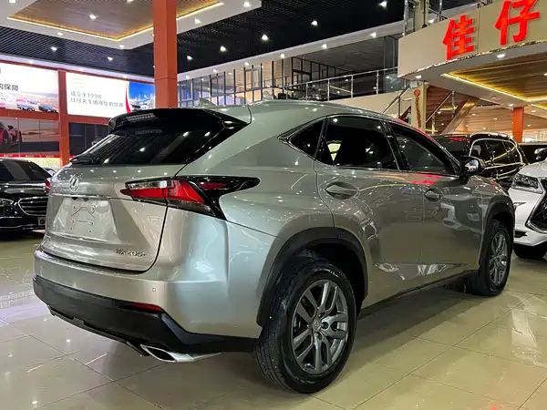 Lexus NX 2015