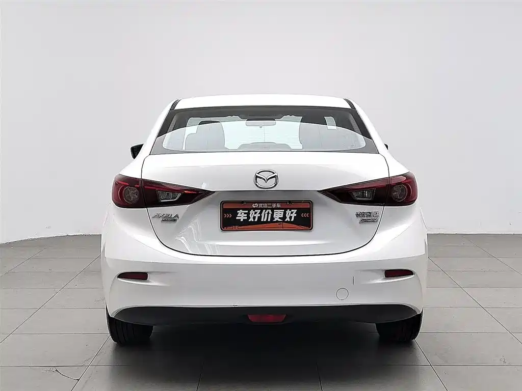Mazda 3 Axela 2016 — фото 4
