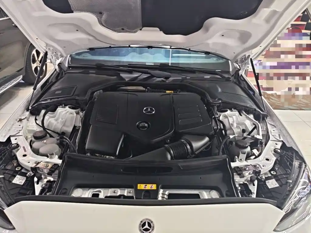 Mercedes-Benz C-Class 2025 — фото 20