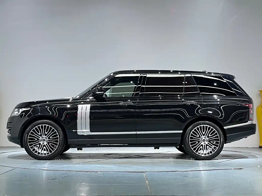 Land Rover Range Rover 2017 — фото 20