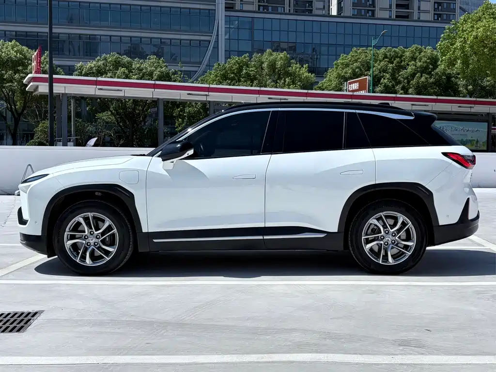 NIO ES6 2023