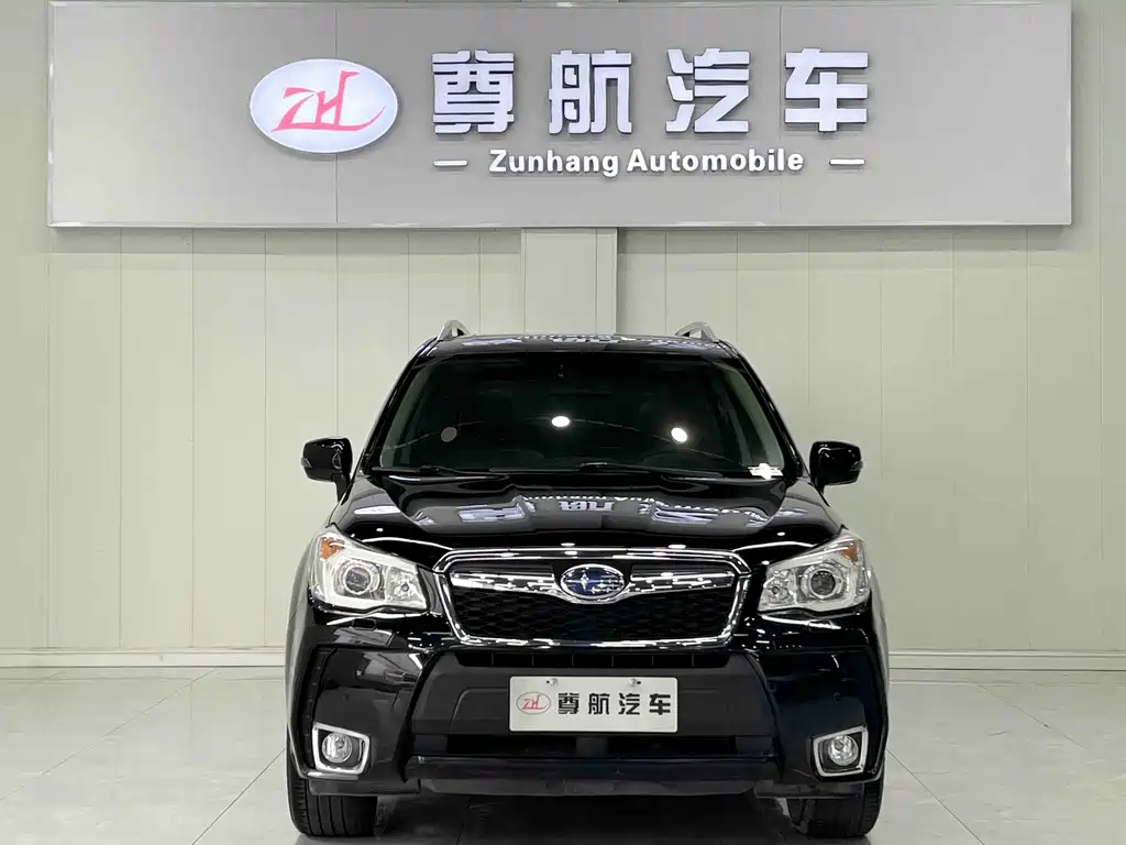 Subaru Forester 2014 — фото 2