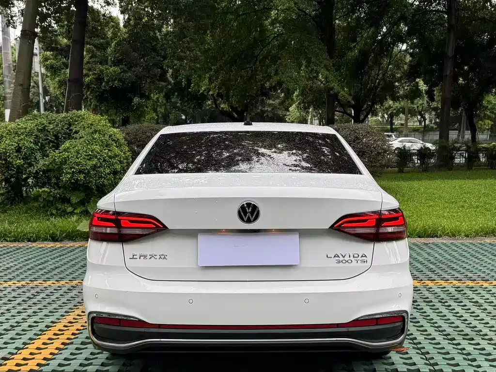 Volkswagen Lavida 2024