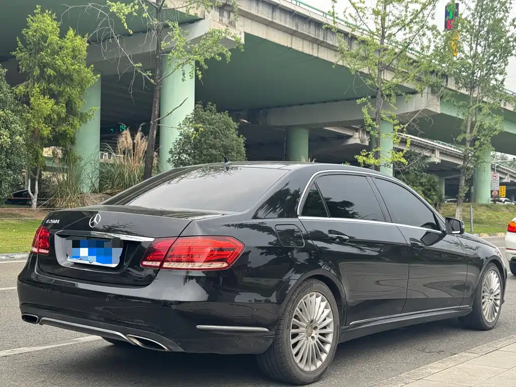 Mercedes-Benz E-Class 2014