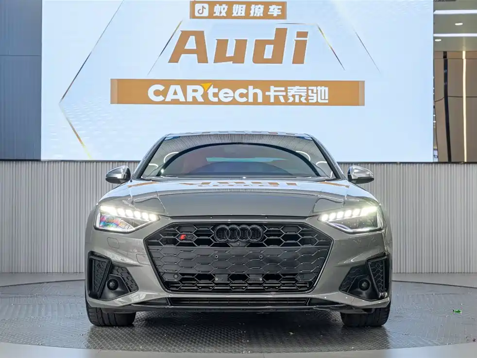 Audi S4 2023 — фото 2