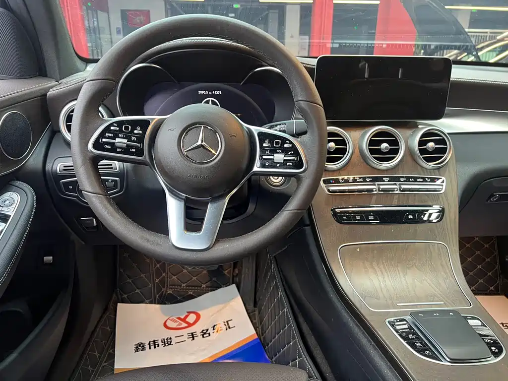Mercedes-Benz GLC 2022 — фото 13