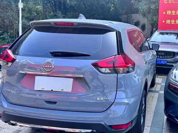 Nissan X-Trail 2025