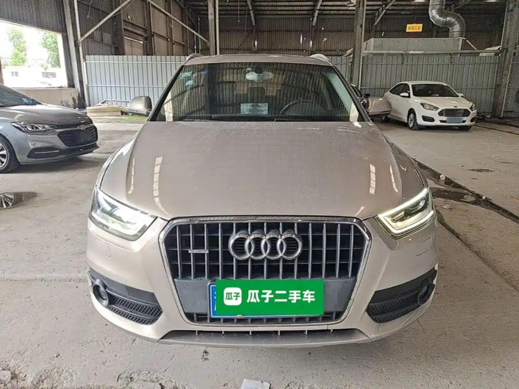 Audi Q3 2015