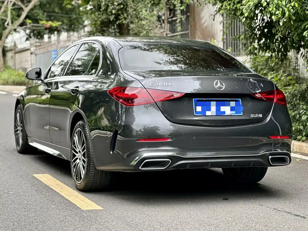 Mercedes-Benz C-Class 2024 — фото 10