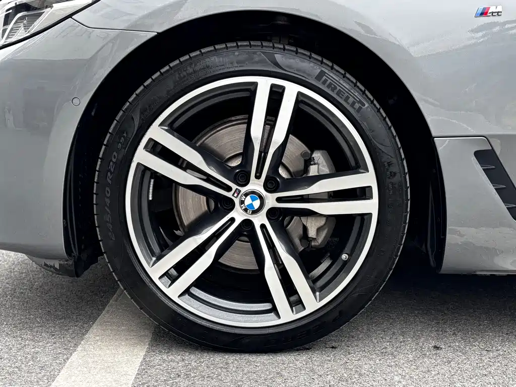 BMW 6 Series GT 2024 — фото 7