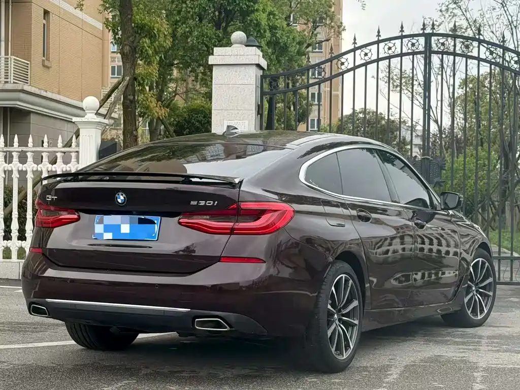 BMW 6 Series GT 2020 — фото 9