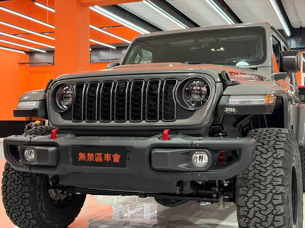 Jeep Wrangler 2023 — фото 7