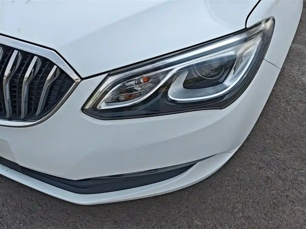 Buick Excelle 2017 — фото 24