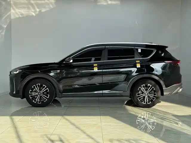 Jetour X70 PLUS 2024 — фото 10