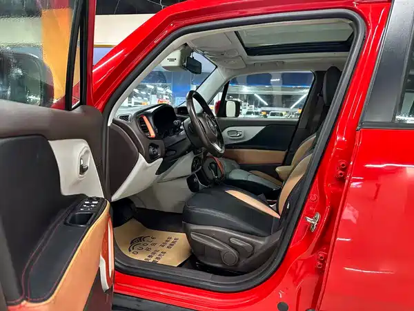 Jeep Freeman 2017