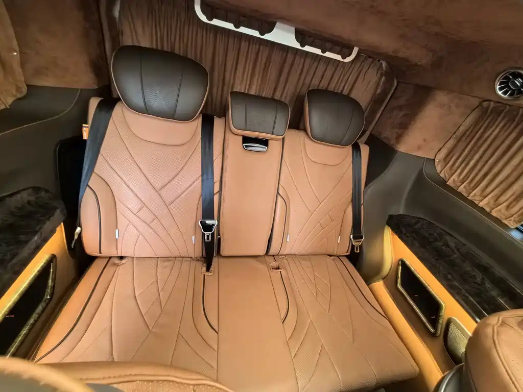 Ford Tourneo 2023 — фото 33