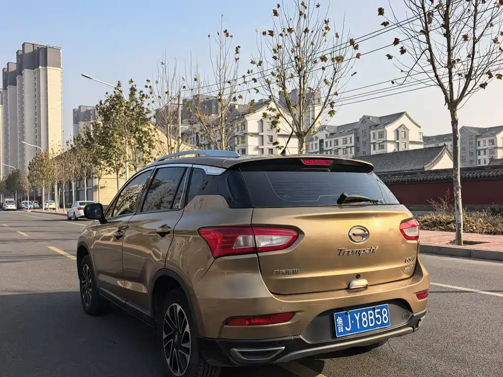 GAC Motor Trumpchi GS4 2016 — фото 3