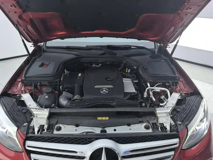 Mercedes-Benz GLC 2018 — фото 10