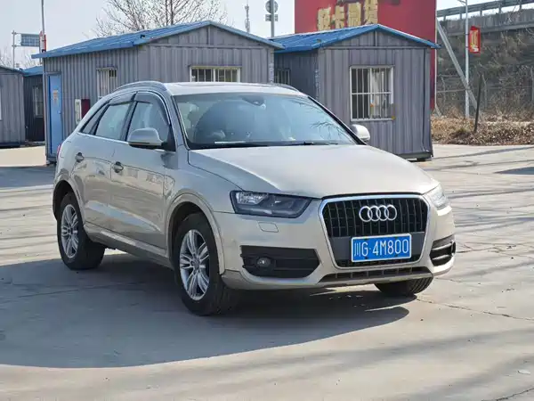 Audi Q3 2015