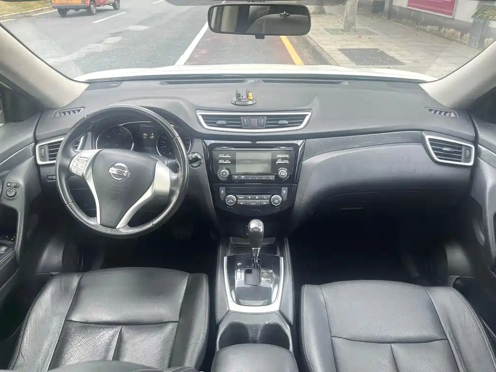 Nissan X-Trail 2016