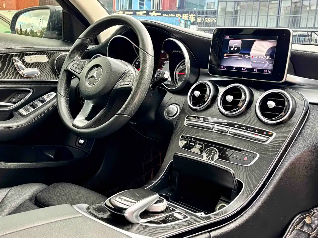 Mercedes-Benz C-Class 2017 — фото 11