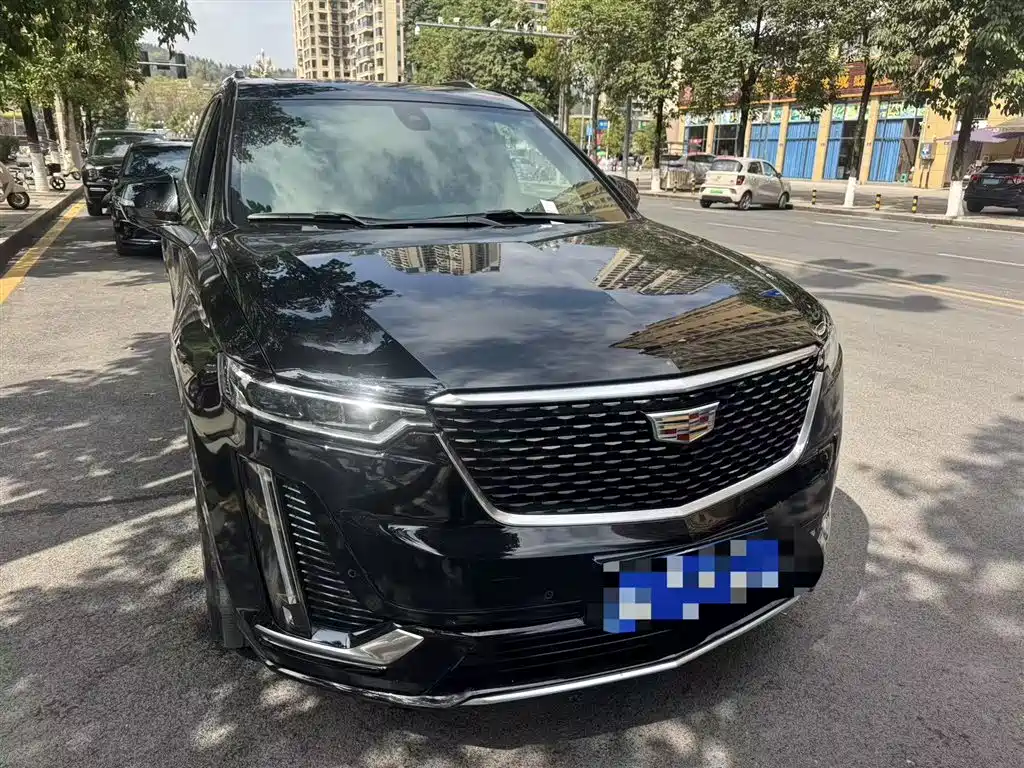 Cadillac XT6 2023 — фото 1